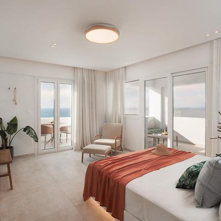 Seanfinity Beachfront Suites Mikri Vigla Ngoại thất bức ảnh