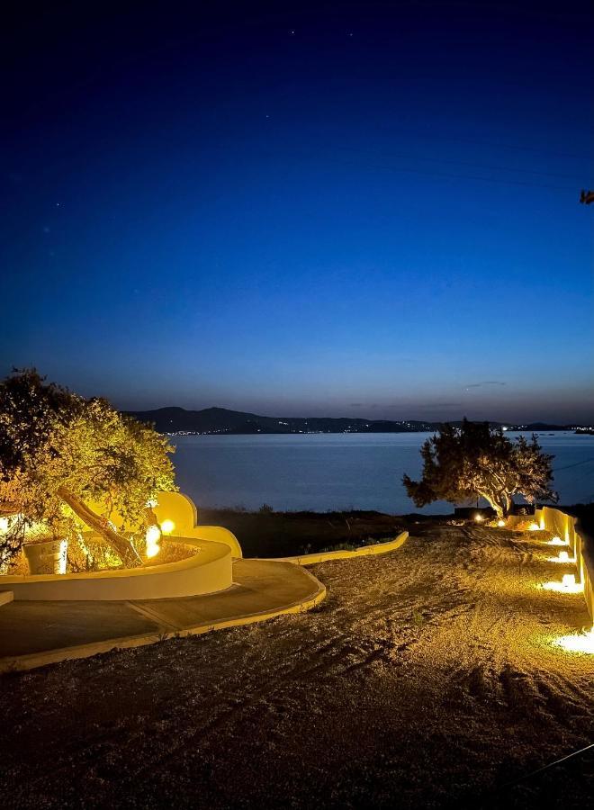 Seanfinity Beachfront Suites Mikri Vigla Ngoại thất bức ảnh