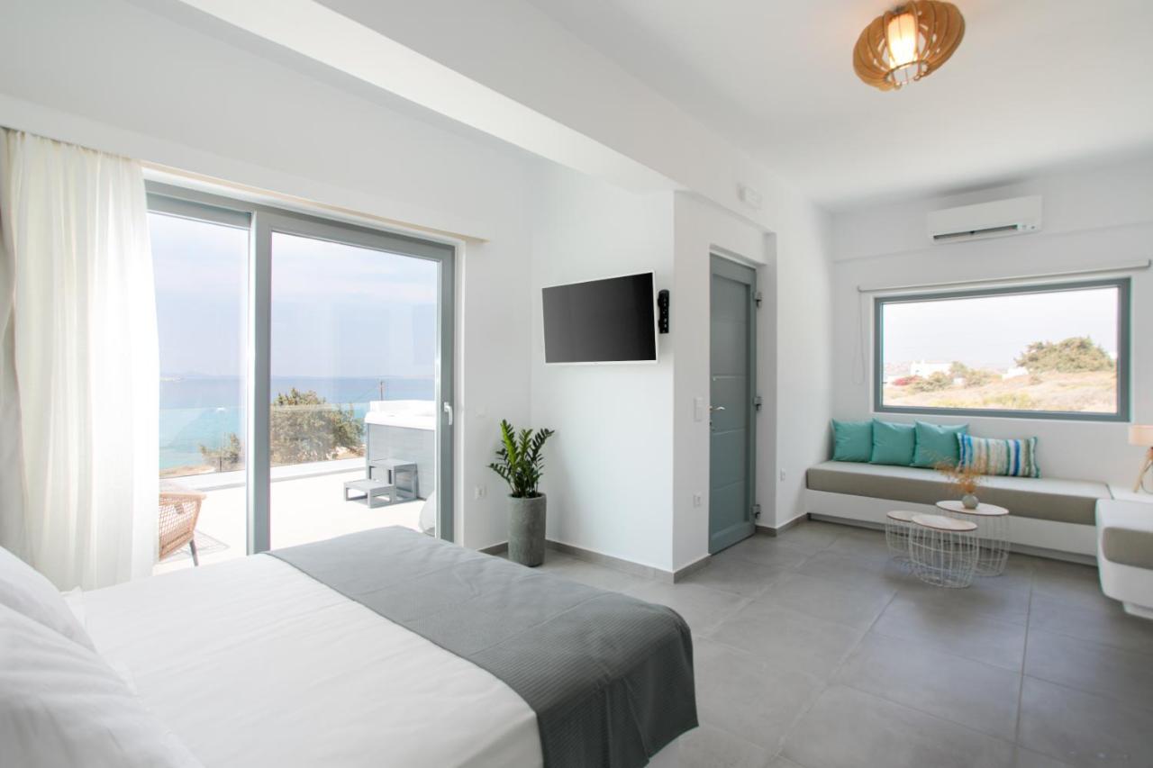 Seanfinity Beachfront Suites Mikri Vigla Ngoại thất bức ảnh