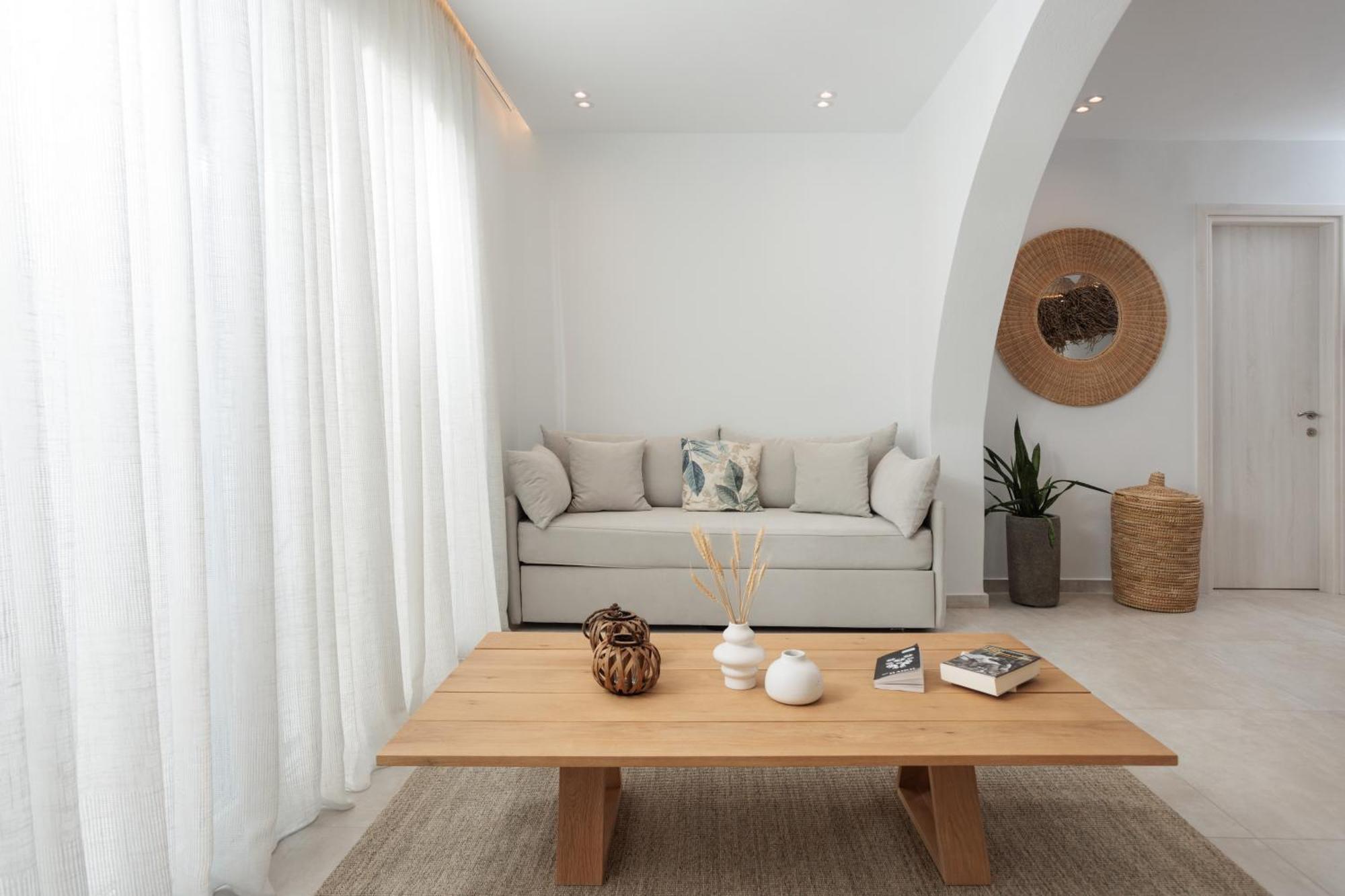 Seanfinity Beachfront Suites Mikri Vigla Phòng bức ảnh