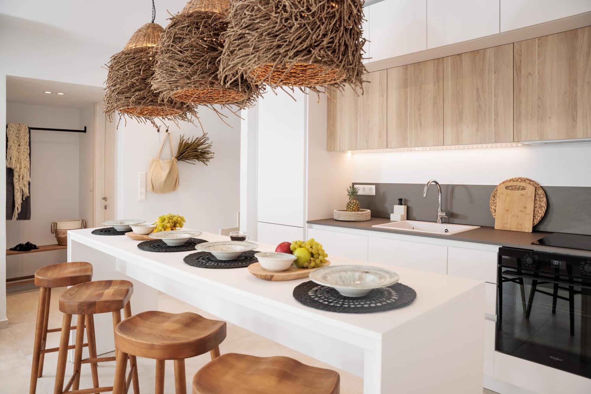 Seanfinity Beachfront Suites Mikri Vigla Phòng bức ảnh